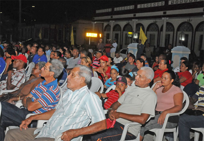 Contra la Ley Helms Burton 3