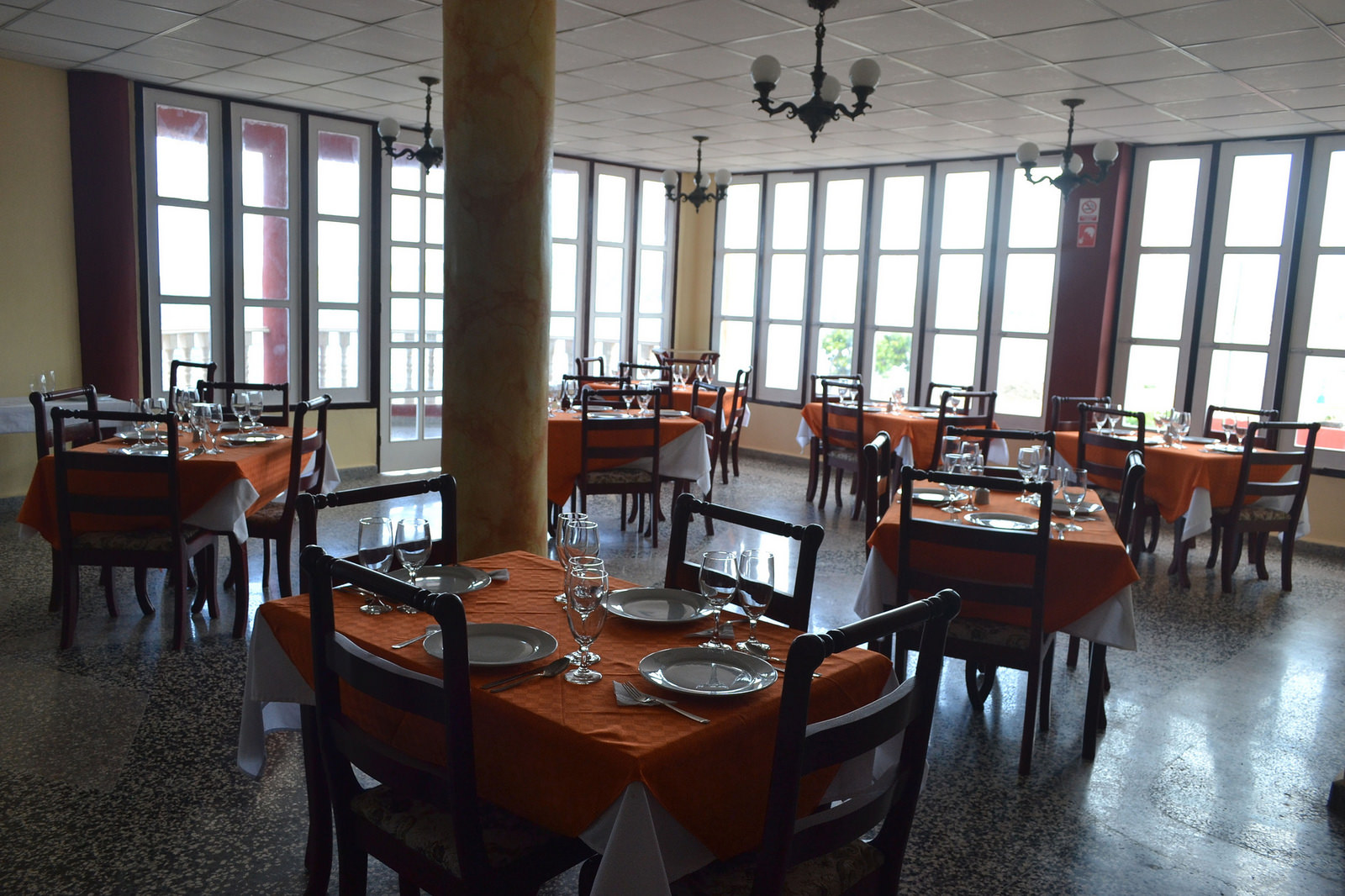 41828076350 6f162d8090 h