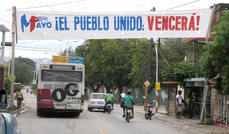 carteles primero mayo
