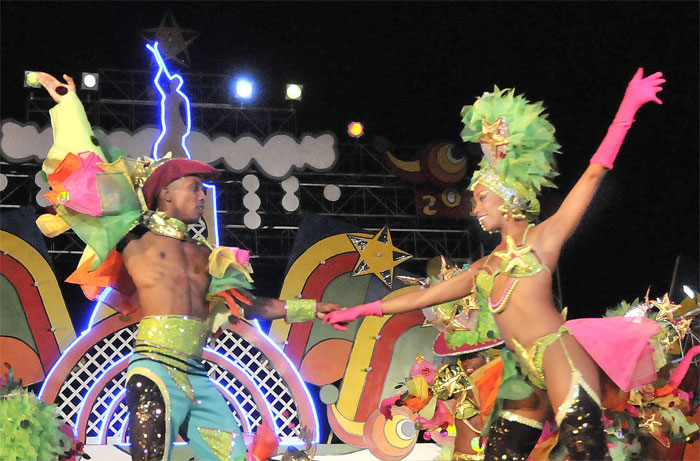 1 gala carnaval Guantánamo 2015