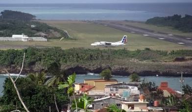 cuba airport baracoa