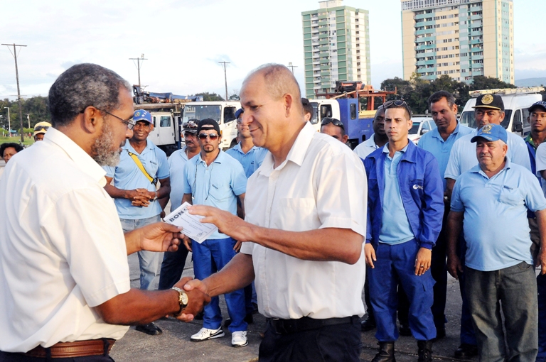 despiden trabajadores etecsa