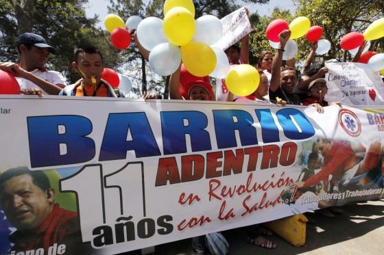 barrio-adentro-11aniversario-avn-1-560x373