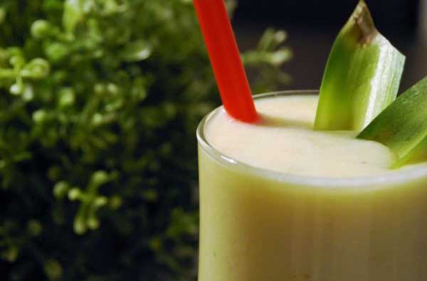 batido de piña y coco 1