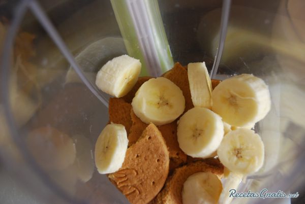 batido de platano y galletas 4
