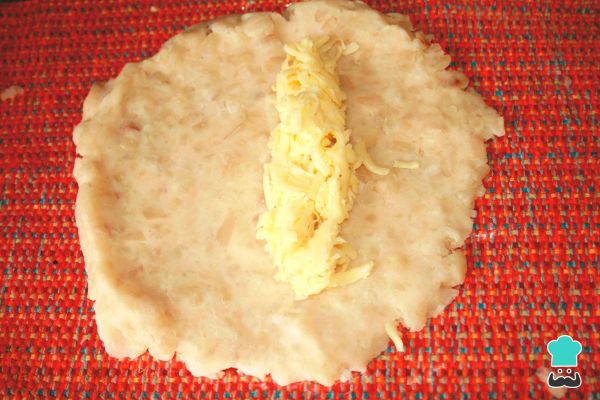 empanada de yuca con queso 5