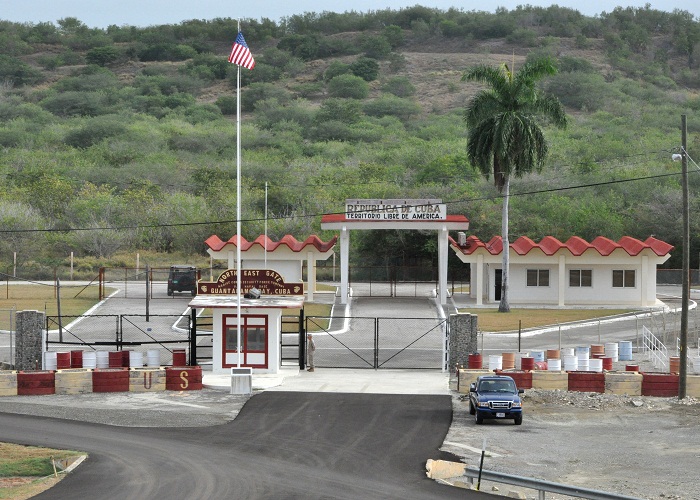 1457557355basenavalgtmo caimanera8
