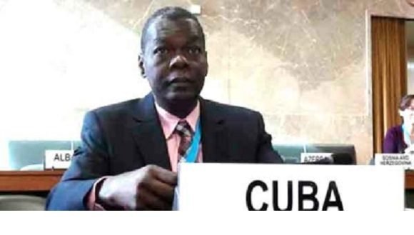 Cuba Denuncia bloqueo 580x329