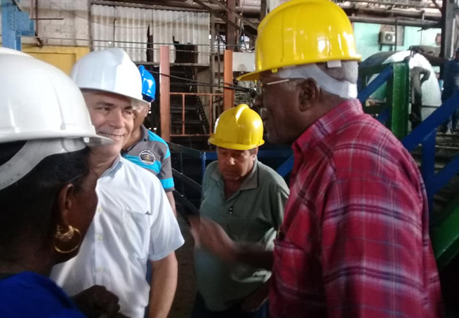 1114 Salvador VM Guantánamo 1