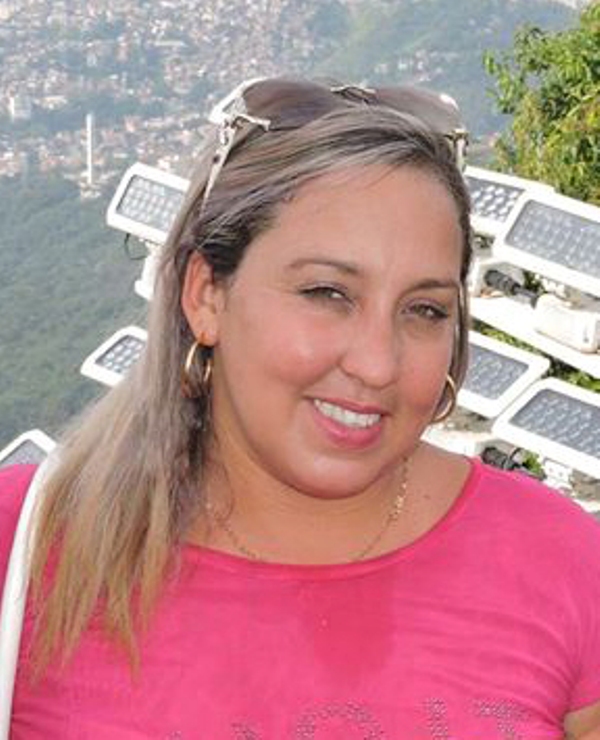 2 a Karina Alvarez Rodríguez