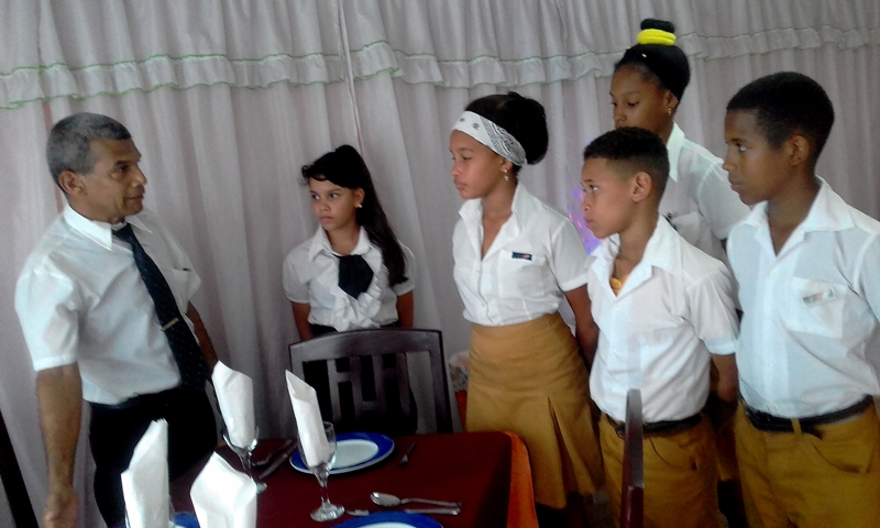 Palacio de Pioneros Ramón Infante 4