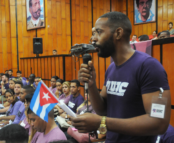 Congreso XI UJC Venceremos 4