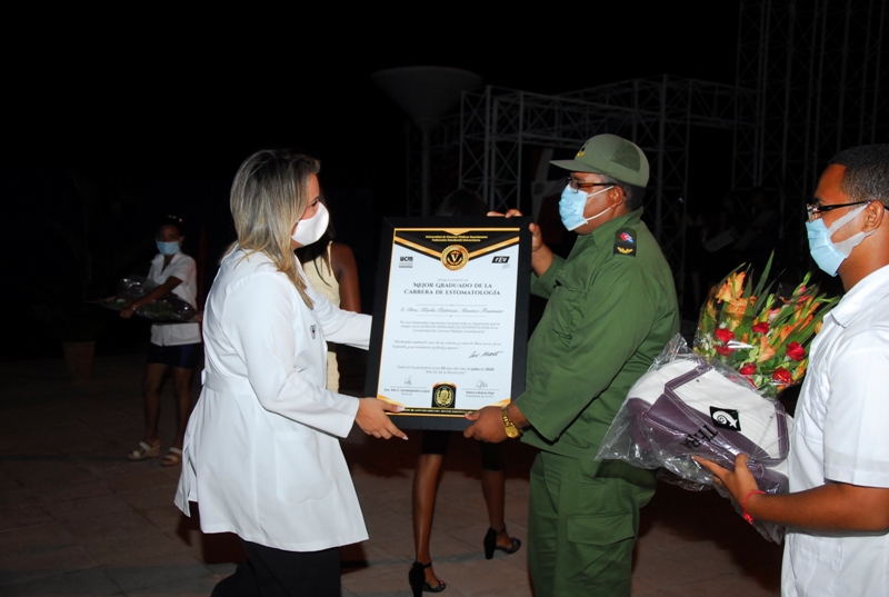 Graduación UCMG 2020 3