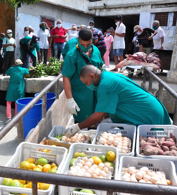 donativos de alimentos Guantánamo 2020 1