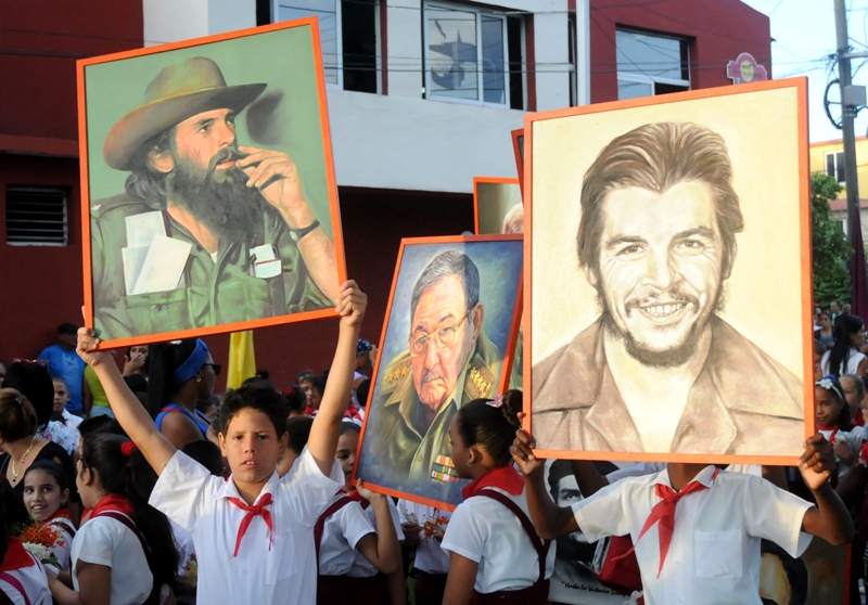 Camilo Cienfuegos 3