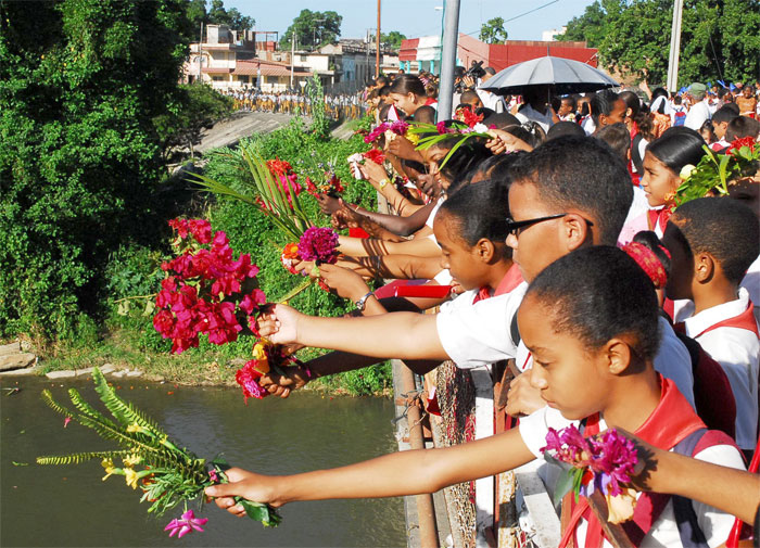 Homenaje a Camilo Cienfuegos 1