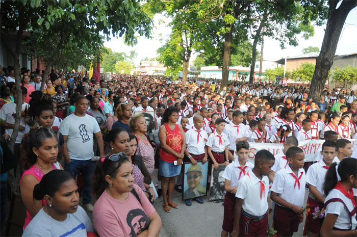 Homenaje a Camilo Cienfuegos 7