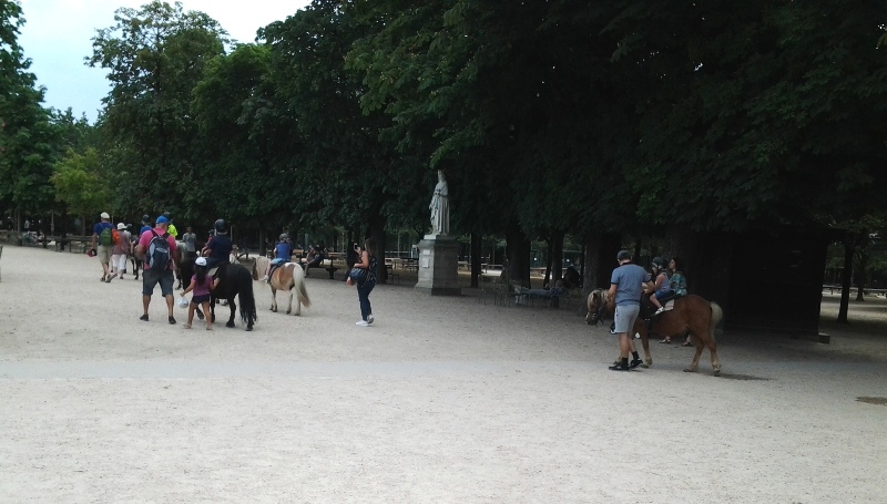 Jardines de Luxemburgo Francia 16