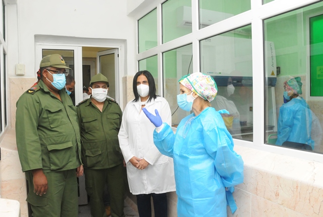 lab biología molecular Guantánamo 2021 7