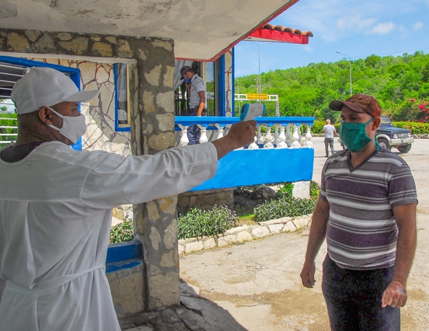 Control viajeros covid