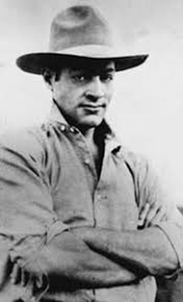 Julio A. Mella Trabajadores