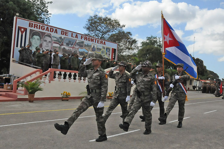 inicio año defensa5
