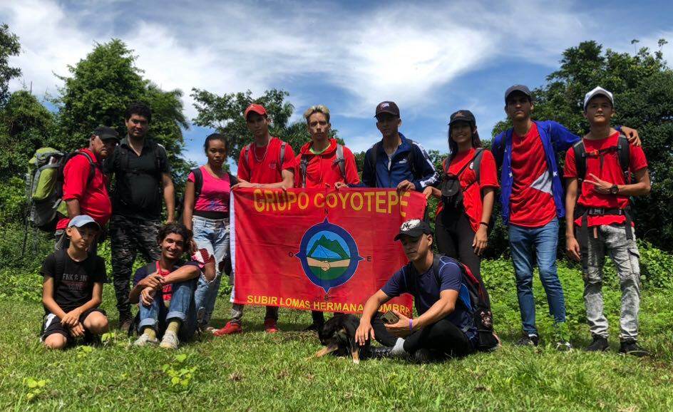 grupo excursionismo 2