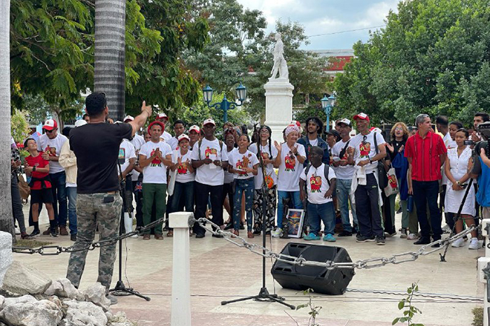0 03 cruzada teatral