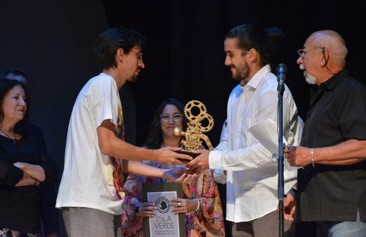 1204 ij premio