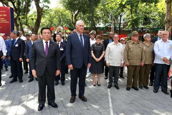 diaz canel vietnam 1