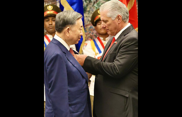 0710 felicitacion