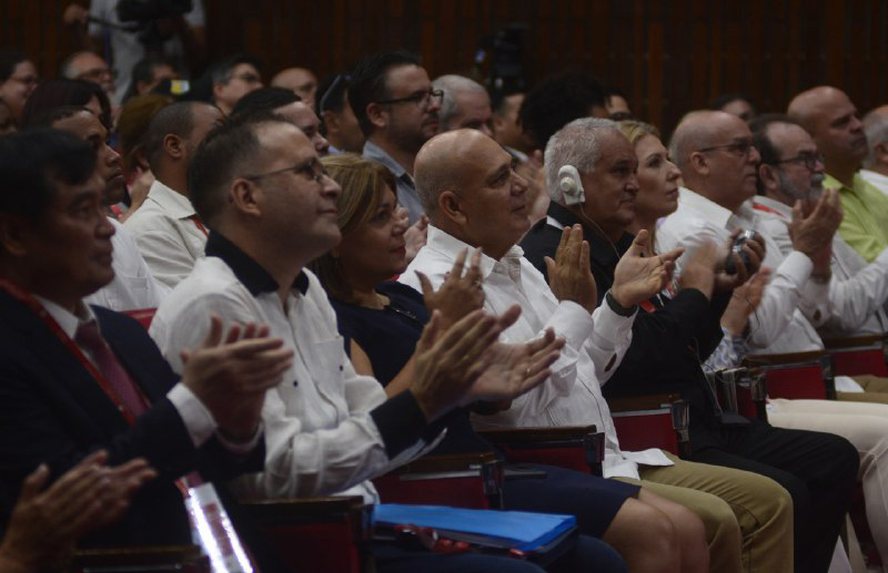 1015 evento publicaciones teoricas