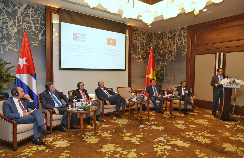 0902 dc empresarios vietnam