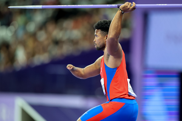 P 03 ATL Guillermo Varona 03