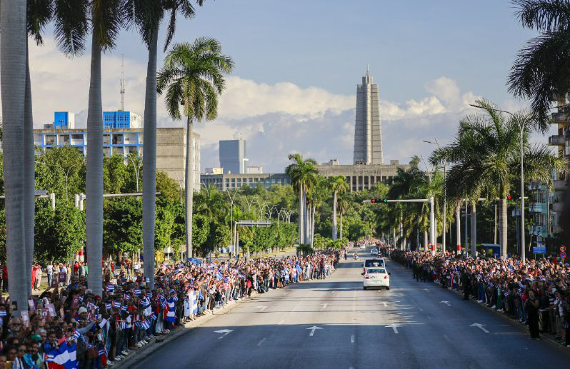 0115 caravana restos mortales heroes cubanos