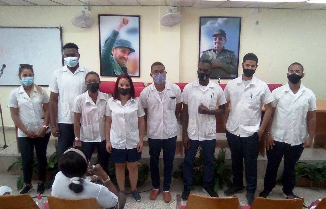 estudiantes medicina artemisa