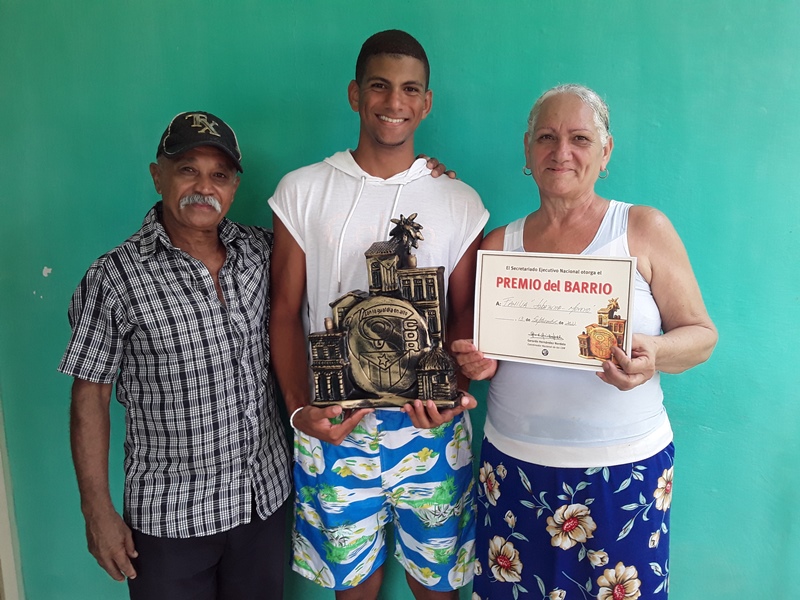 familia premio barrio