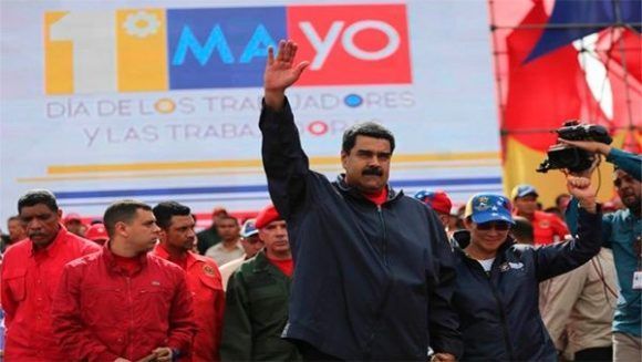 Maduro en acto por el primero de mayo 2017 foto prensa presidencial 580x327
