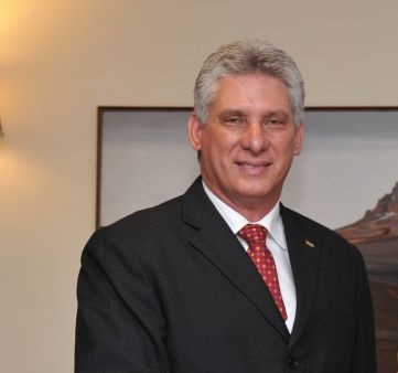 Miguel Díaz Canel 02