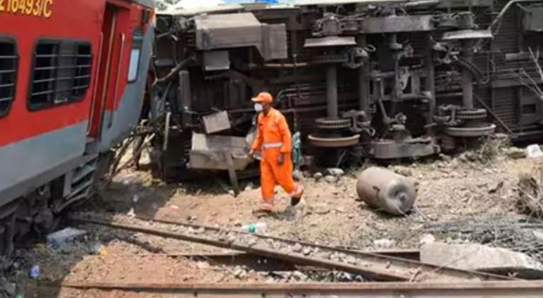 accidente tren india