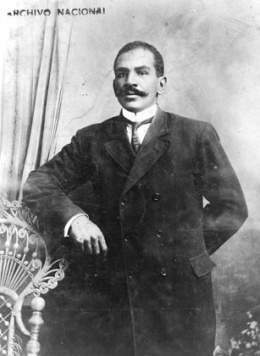 260px Evaristo estenoz