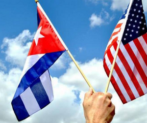 bandera estados unidos cuba 300x250