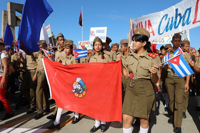 desfile 1 Mayo 10