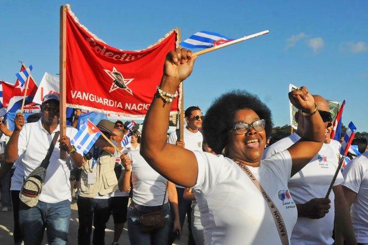 ok desfile Gtmo 2025 7