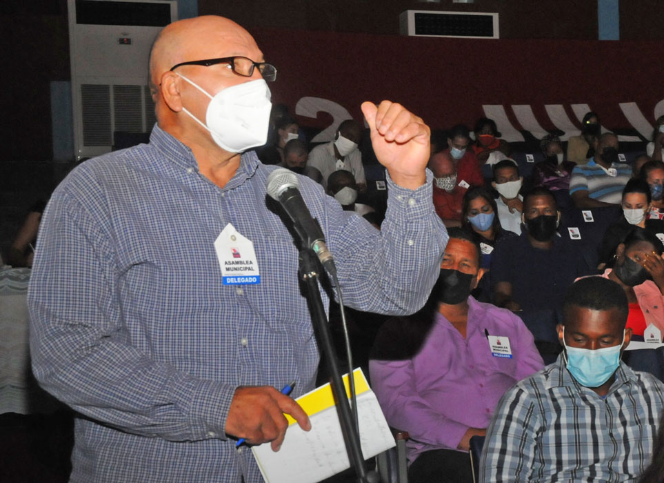 PCC asamblea caimanera 3