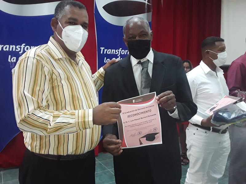 graduación nuevos doctores UG 2022