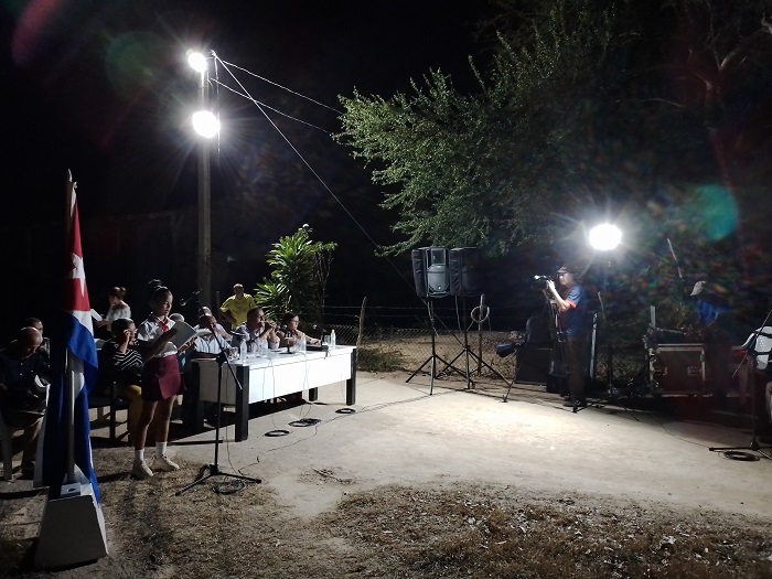 Dialogando en Acueducto 1