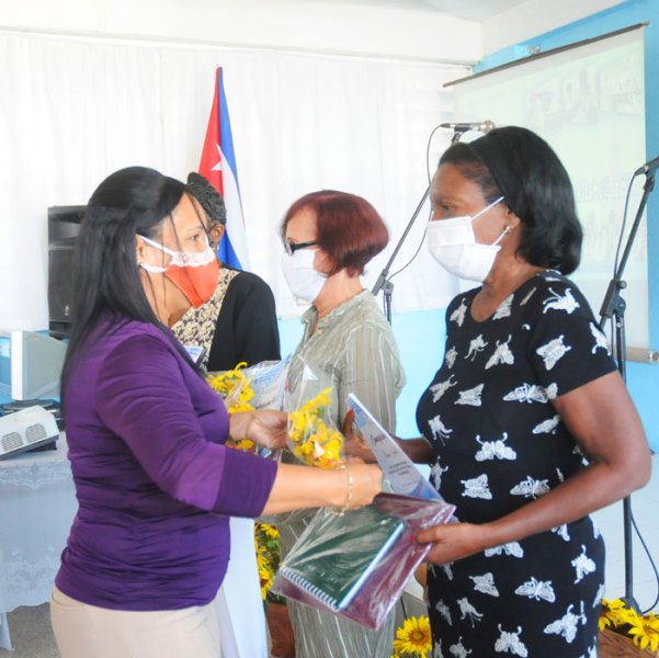 acto día dele ducador 5