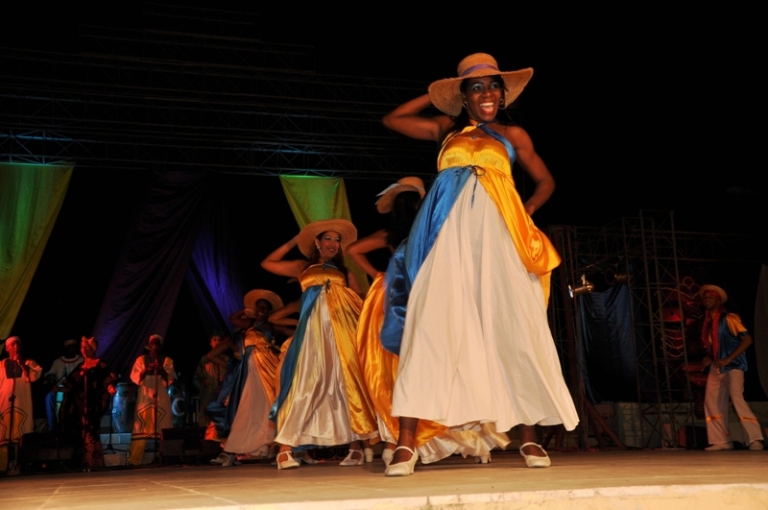 fiesta guantanamera resumen