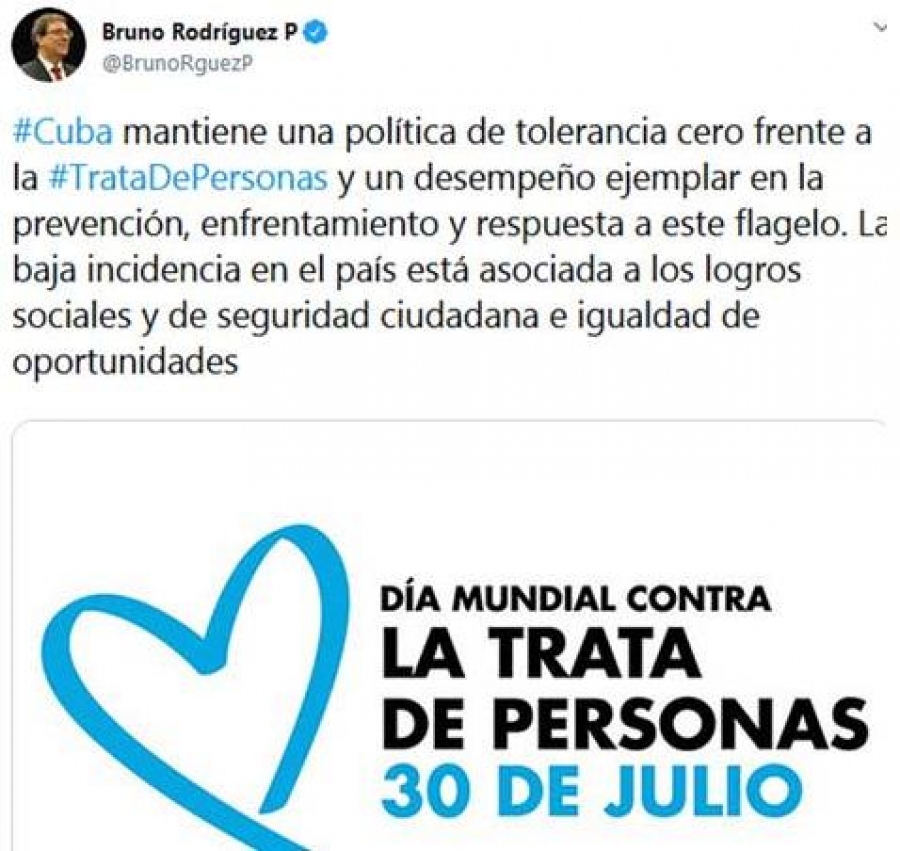 e3d640e655393d8b7def6391a1769a20 XL